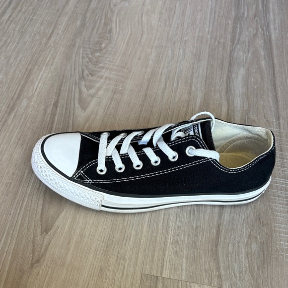 Converse Classic Black and White Low-Tops - Picture 8 of 11